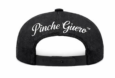 PINCHE GÜERO™ 
Snapback White Script Edition